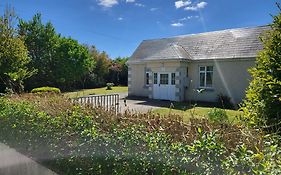 Peaceful Farm Cottage In Menlough Near Mountbellew, Ballinasloe, Athlone & Galway